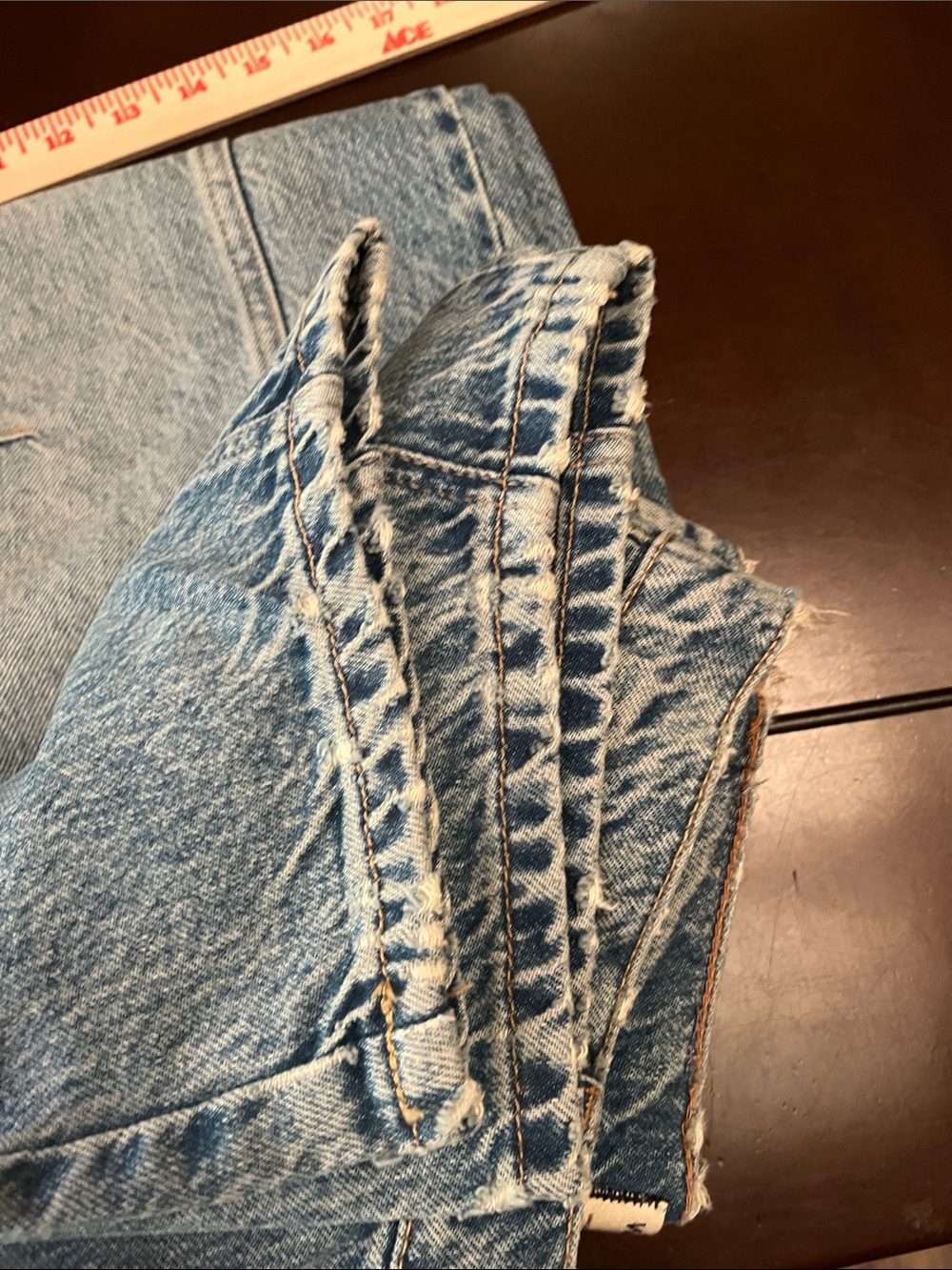 We The Free Light Blue good luck barrel jeans. With distressing  NWOT - Picture 12 of 12